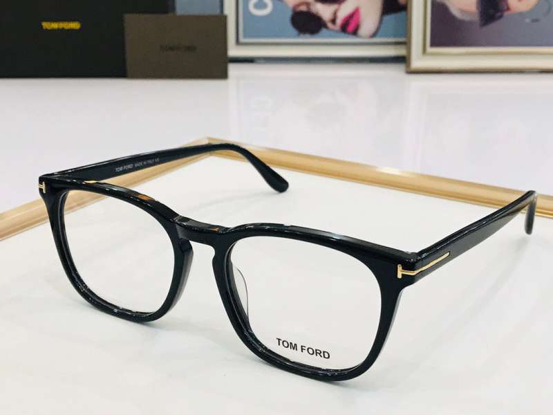 Picture of Tom Ford Optical Glasses _SKUfw52141095fw
